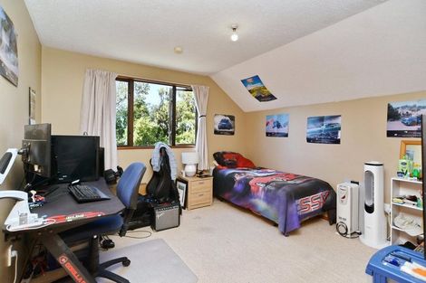 Photo of property in 6 Luxton Place, Rangiora, 7400
