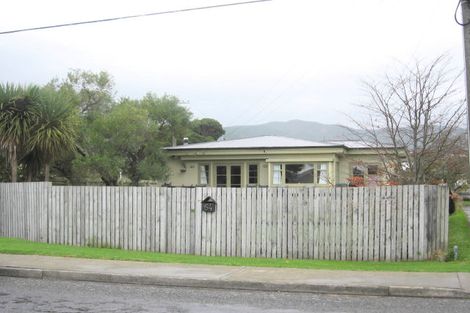 Photo of property in 2a Wedgewood Grove, Raumati Beach, Paraparaumu, 5032