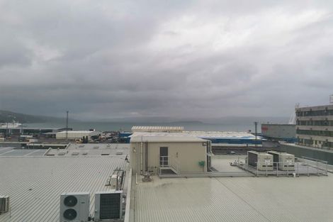 Photo of property in Hobson Court Flats, 55/70 Hobson Street, Thorndon, Wellington, 6011