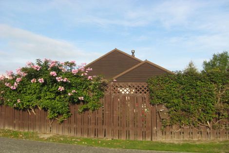 Photo of property in 11 Swift Street, South Hill, Oamaru, 9400