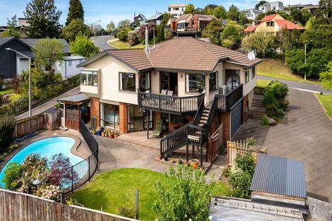 Photo of property in 41 Churchill Drive, Taradale, Napier, 4112