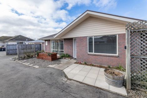 Photo of property in 21a Belfast Road, Belfast, Christchurch, 8051