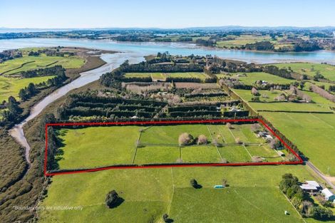 Photo of property in 83 Waipipi Wharf Road, Pollok, Waiuku, 2683