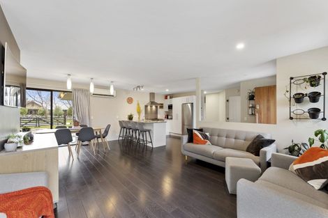 Photo of property in 2 Quill Street, Lake Hayes, Queenstown, 9304