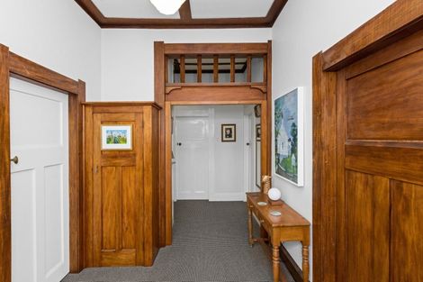 Photo of property in 15 Ellison Street, Napier South, Napier, 4110