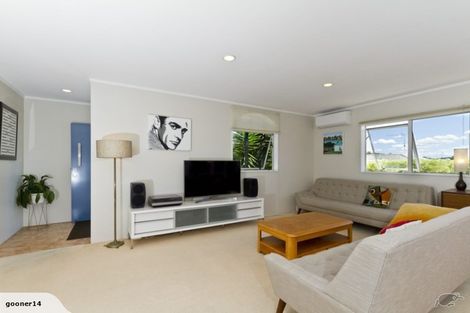 Photo of property in 22 Palmgreen Court, Stanmore Bay, Whangaparaoa, 0932