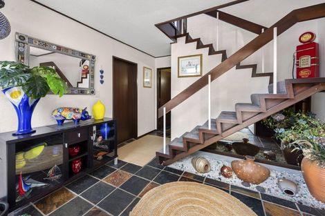 Photo of property in 2 Exeter Place, Tihiotonga, Rotorua, 3015