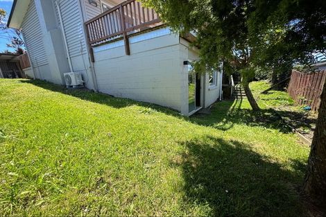 Photo of property in 1/82 Manuka Road, Glenfield, Auckland, 0629