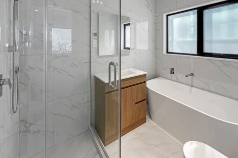 Photo of property in 43 Picnic Point Road, Hobsonville, 0616