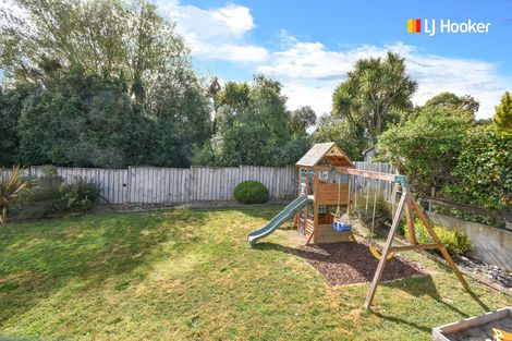 Photo of property in 7 Kinmont Crescent, Kinmont Park, Mosgiel, 9024