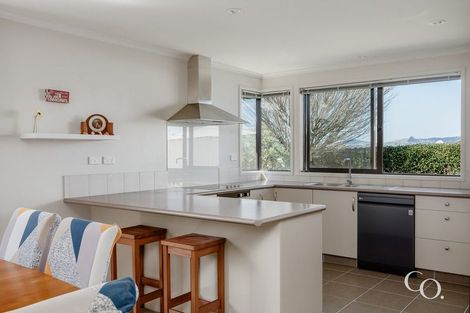 Photo of property in 21 Galloway Crescent, Pyes Pa, Tauranga, 3112