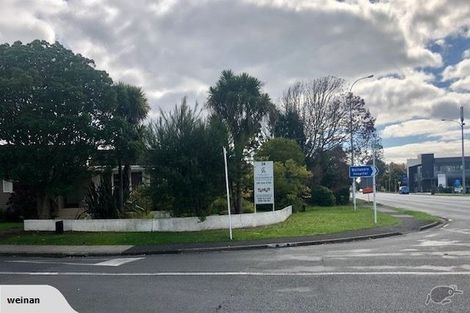 Photo of property in 34 Lincoln Road, Henderson, Auckland, 0610