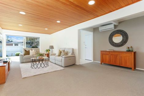 Photo of property in 6 Skilling Place, Farm Cove, Auckland, 2012