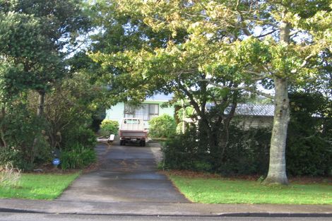 Photo of property in 94 Triangle Road, Massey, Auckland, 0614