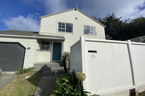 Photo of property in 35 Old Coach Road, Johnsonville, Wellington, 6037