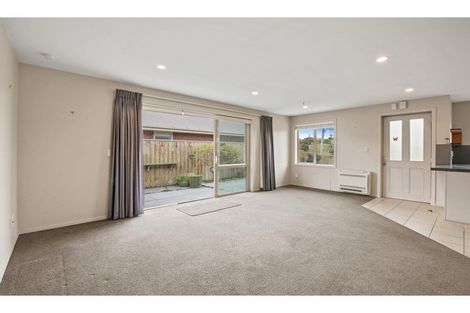 Photo of property in 29 Saltaire Street, North New Brighton, Christchurch, 8083