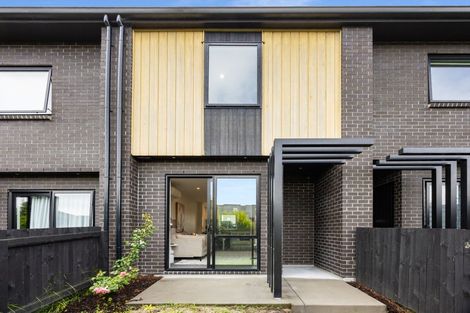 Photo of property in 74 Glidepath Road, Hobsonville, Auckland, 0616