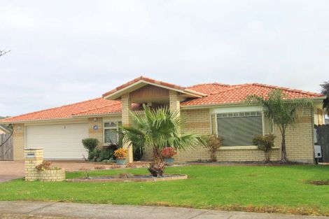 Photo of property in 16 Brosna Place, East Tamaki, Auckland, 2016