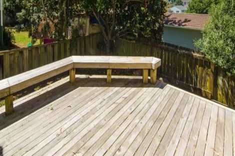 Photo of property in 10a Elizabeth Drive, West Harbour, Auckland, 0618