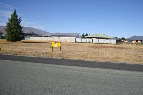 Photo of property in 3 Irishman Drive, Twizel, 7901