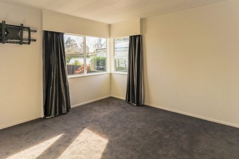 Photo of property in 24 Great North Road, Winton, 9720