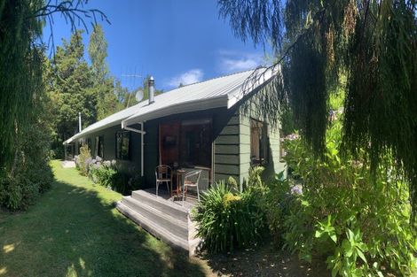 Photo of property in 6 Kaiuru Avenue, Pukawa Bay, Turangi, 3381