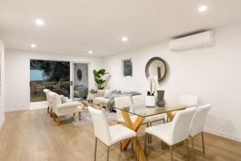 Photo of property in 6/13 Beatrix Street, Avondale, Auckland, 1026