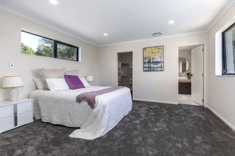 Photo of property in 2a Hughs Way, Flat Bush, Auckland, 2019