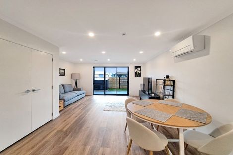 Photo of property in 11 Joseph Bolton Crescent, Wallaceville, Upper Hutt, 5018