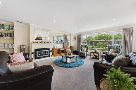 Photo of property in 30 Waenga Drive, Cromwell, 9310