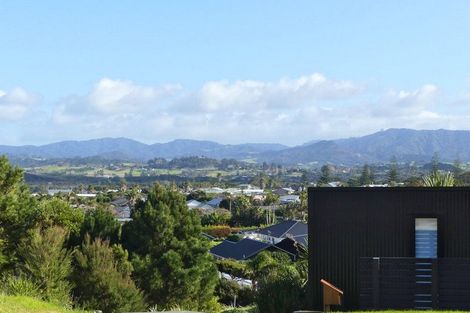 Photo of property in 9a Cornwall Way, Mangawhai Heads, Mangawhai, 0505