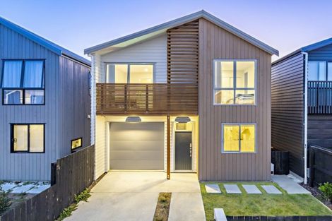 Photo of property in 12 Courage Road, Papakura, 2110