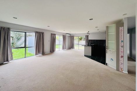 Photo of property in 134a Avondale Road, Avondale, Auckland, 1026