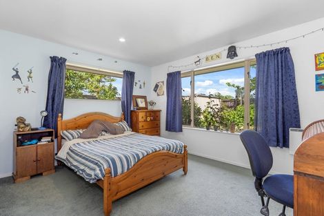 Photo of property in 18 Elmslie Grove, Halswell, Christchurch, 8025