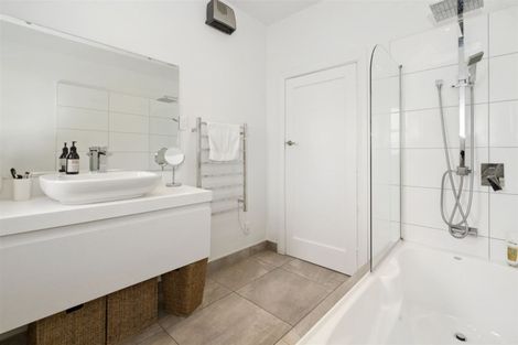 Photo of property in 110 Chapter Street, St Albans, Christchurch, 8052