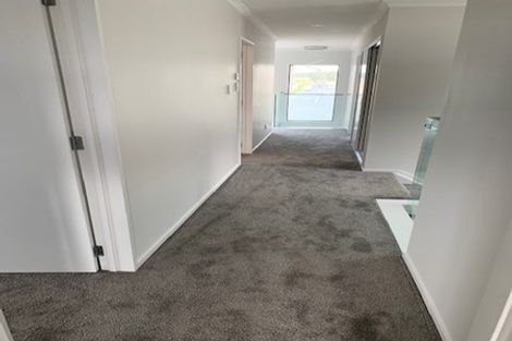 Photo of property in 40 Cooladawson Drive, Flat Bush, Auckland, 2019