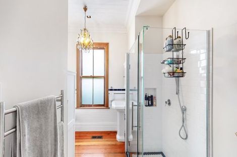 Photo of property in 11 Wilton Road, Wadestown, Wellington, 6012