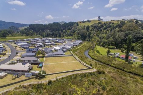 Photo of property in 305 Cook Drive, Whitianga, 3510