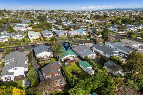 Photo of property in 83 Shackleton Road, Mount Eden, Auckland, 1024