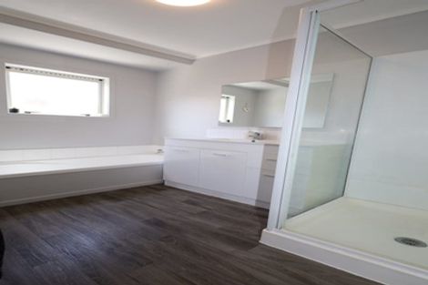 Photo of property in 54 Meadowland Street, Matua, Tauranga, 3110