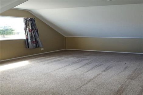 Photo of property in 2/24 Solveig Place, Randwick Park, Auckland, 2105