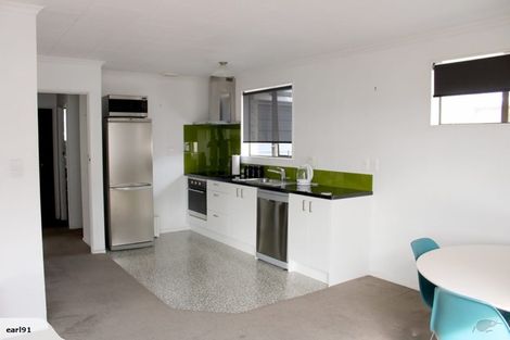 Photo of property in 504 Devon Street East, Strandon, New Plymouth, 4312