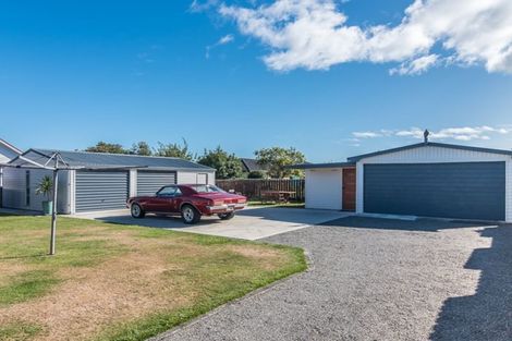 Photo of property in 39 Belvedere Avenue, Waikanae, 5036