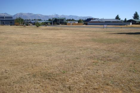 Photo of property in 3 Irishman Drive, Twizel, 7901