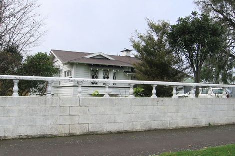 Photo of property in 105 Russell Street, Palmerston North, 4414