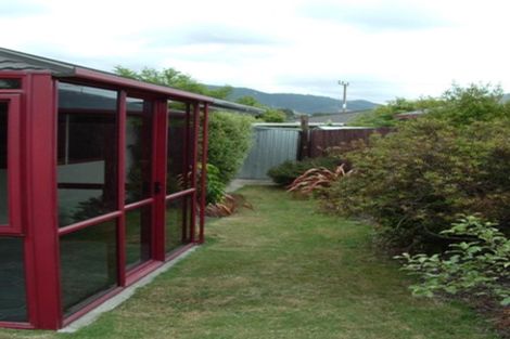 Photo of property in 1 Heath Place, Stoke, Nelson, 7011