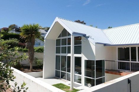 Photo of property in 2/116 Hackthorne Road, Cashmere, Christchurch, 8022