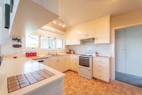 Photo of property in 25 Exeter Street, Waimate, 7924