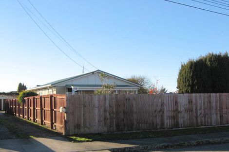 Photo of property in 8 Finsbury Street, Islington, Christchurch, 8042