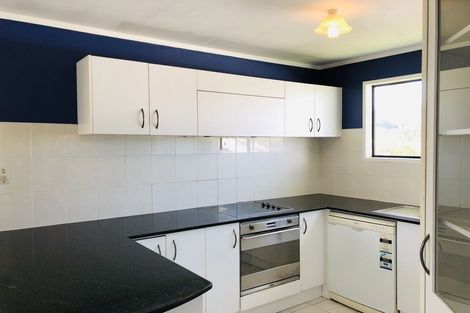 Photo of property in 28 Maugham Drive, Bucklands Beach, Auckland, 2014